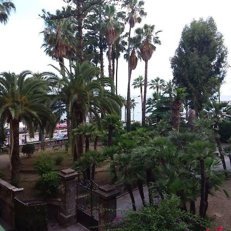 Zona Chiesa Russa Apartment Sanremo Exterior photo